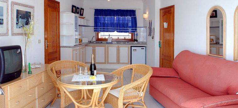 Hotel Apartamentos Playa Delphin:  LA PALMA - ISOLE CANARIE
