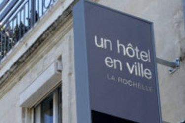 Hotel Un Hôtel En Ville:  LA ROCHELLE