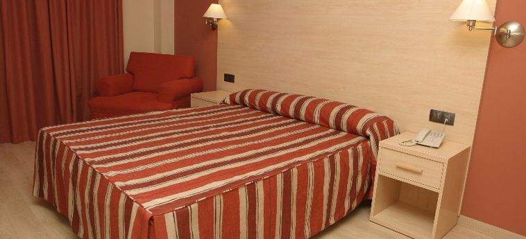 Hotel Nou:  LA SELVA DEL CAMP - TARRAGONA