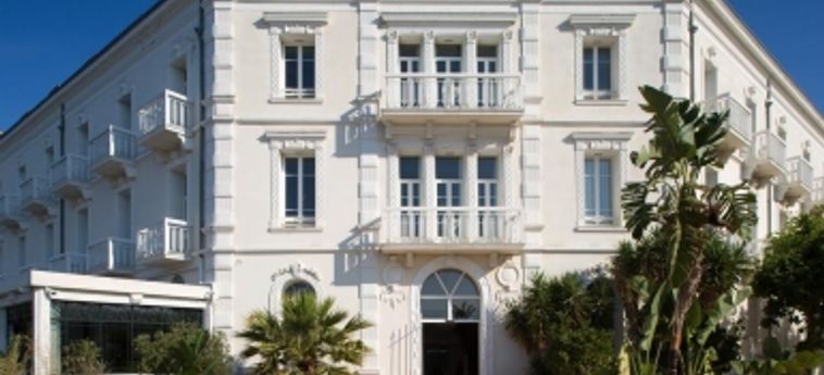 Hotel GRAND HOTEL DES SABLETTES PLAGE, CURIO COLLECTION BY HILTON 
