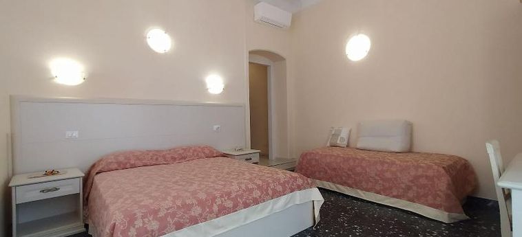 Hotel Vivi 5 Terre La Spezia: Foto 