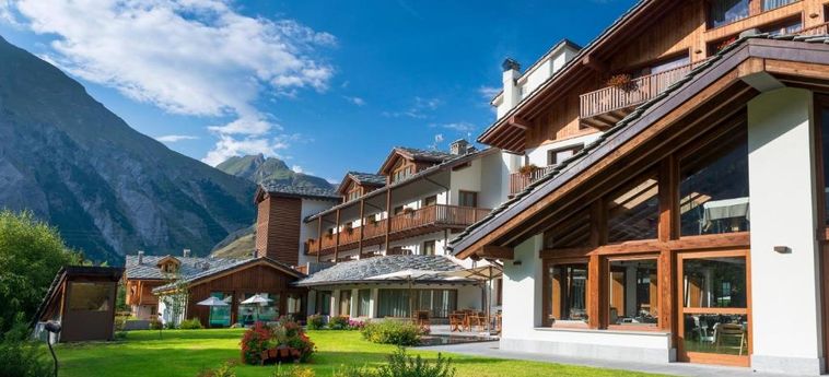Hotel Montana Lodge & Spa:  LA THUILE - AOSTA
