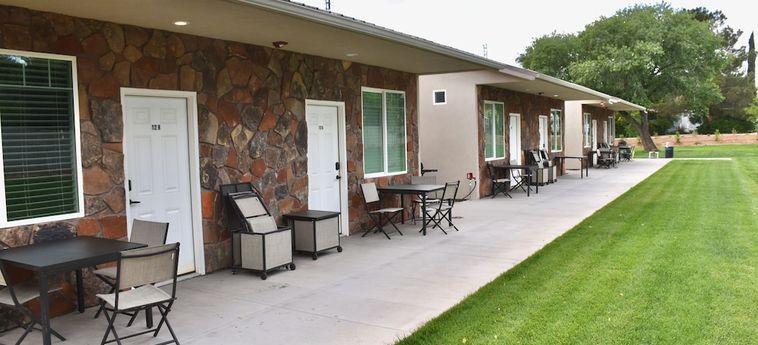Hotel ZIONS CAMP AND COTTAGES