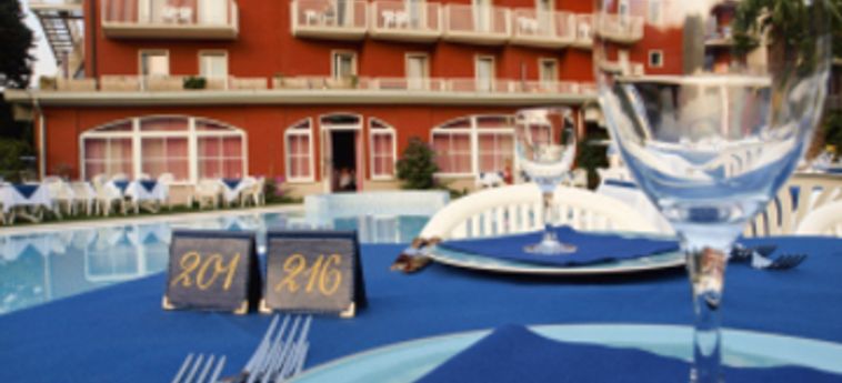 Hotel Villa Rosa:  LAC DE GARDE