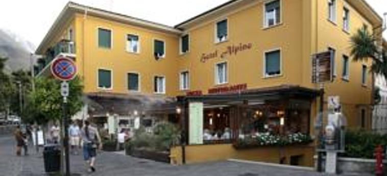 Hotel Alpino:  LAC DE GARDE