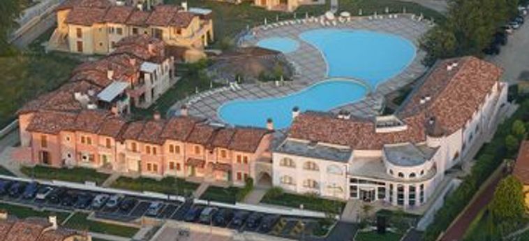Hotel Manerba Del Garda Resort:  LAC DE GARDE