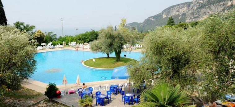 Hotel Residence Parco Del Garda:  LAC DE GARDE