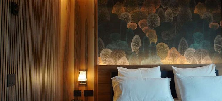 Alevic Hotel Sirmione:  LAC DE GARDE