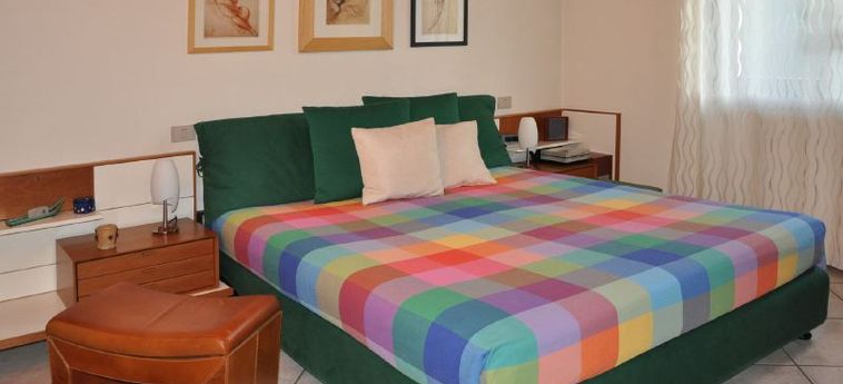 Hotel Villa Oleandro - Meina Lac Majeur : Photo 