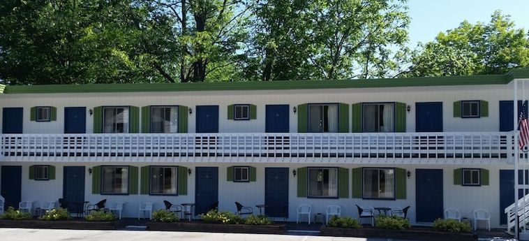 WEIRS BEACH MOTEL AND COTTAGES 2 Stelle