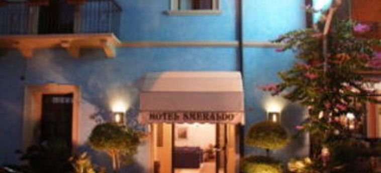 Hotel Smeraldo:  LAGO DE GARDA