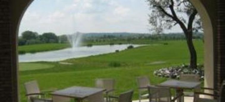 Chervò Golf Hotel Spa & Resort San Vigilio:  LAGO DE GARDA
