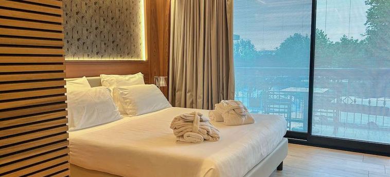 Alevic Hotel Sirmione Lago De Garda: Foto 
