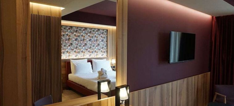 Alevic Hotel Sirmione Lago De Garda: Foto 