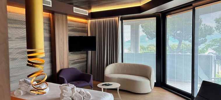 Alevic Hotel Sirmione Lago De Garda: Foto 