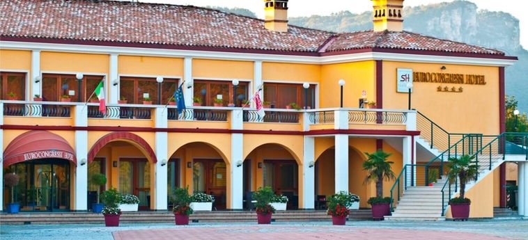 Hotel Eurocongressi - La Rondinaia:  LAGO DE GARDA