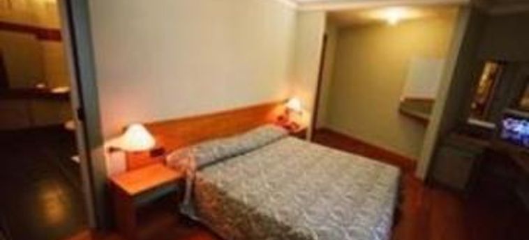 Hotel Enrichetta:  LAGO DI GARDA