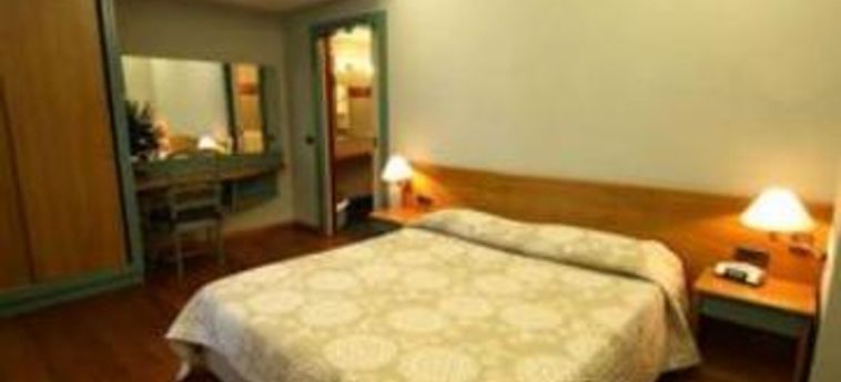 Hotel Enrichetta:  LAGO DI GARDA
