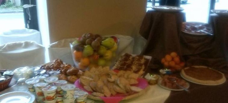 Albergo Ristorante La Terrazza Lago Maggiore: Foto 