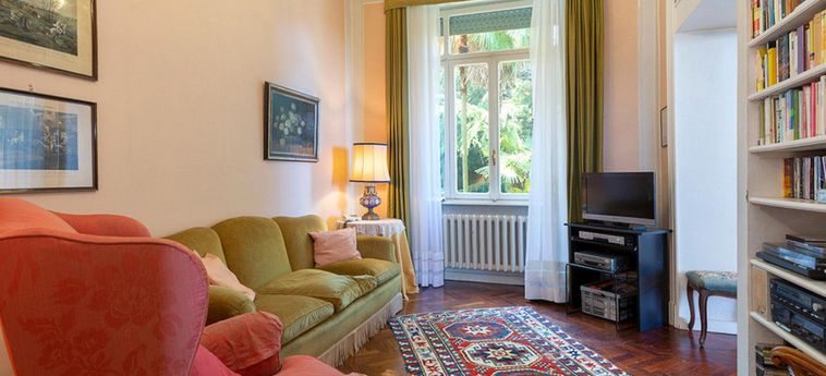 Hotel Villa La Brisina Lago Mayor: Foto 