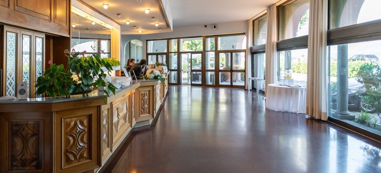 Shg Hotel Villa Carlotta:  LAGO MAYOR