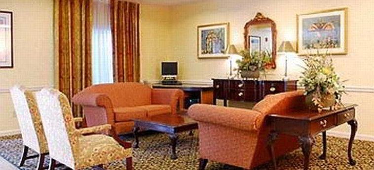 Hotel Fairfield Inn & Suites Lake Charles:  LAKE CHARLES (LA)