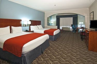 Holiday Inn Express Hotel & Suites Lake Charles:  LAKE CHARLES (LA)