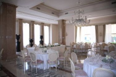Palace Hotel Villa Cortine:  LAKE GARDA 