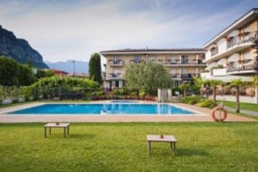 Hotel Villa Stella:  LAKE GARDA 