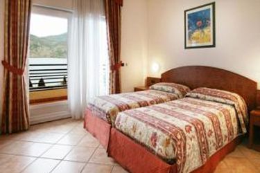 Hotel Capri:  LAKE GARDA 