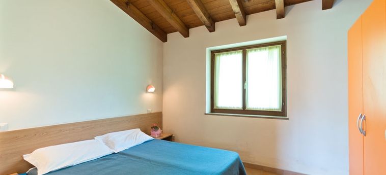 Hotel Campeggio Del Garda:  LAKE GARDA 