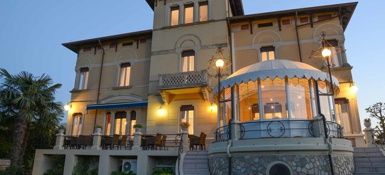 Hotel Villa Maria:  LAKE GARDA