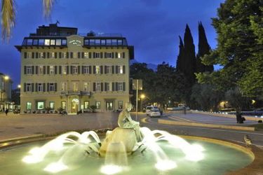 Grand Hotel Riva:  LAKE GARDA 