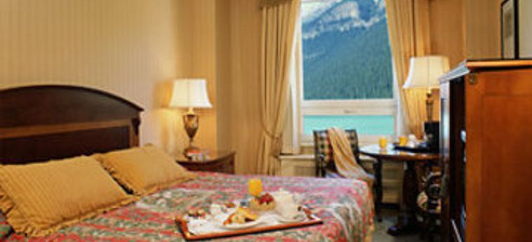 Hotel The Fairmont Chateau Lake Louise:  LAKE LOUISE