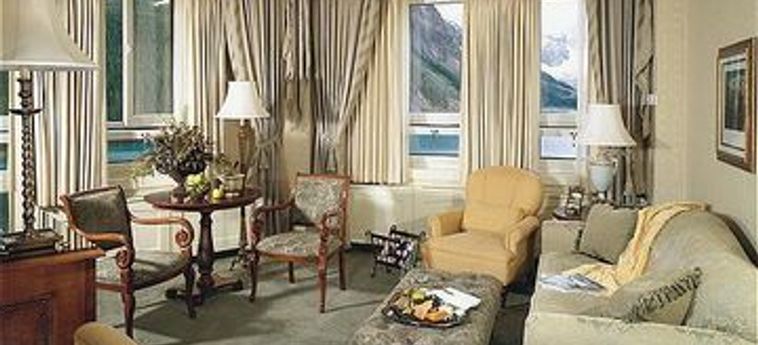 Hotel The Fairmont Chateau Lake Louise:  LAKE LOUISE