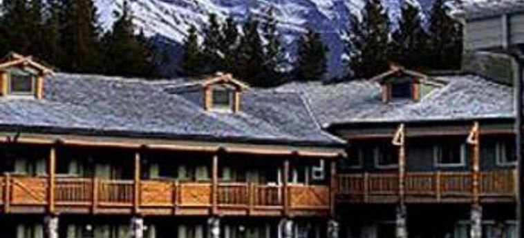 Hotel Mountaineer Lodge:  LAKE LOUISE