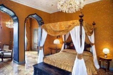 Hotel Villa Crespi:  LAKE MAGGIORE