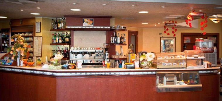 Aerhotel Phelipe Lamezia Terme - Catanzaro : Photo 