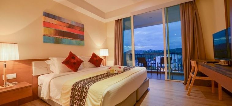 Dayang Bay Serviced Apartment & Resort:  LANGKAWI