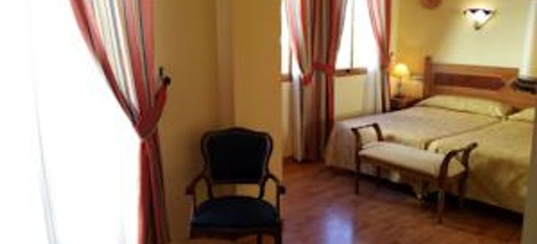 Hotel Castillo De Lanjaron Lanjaron - Granada: Foto 