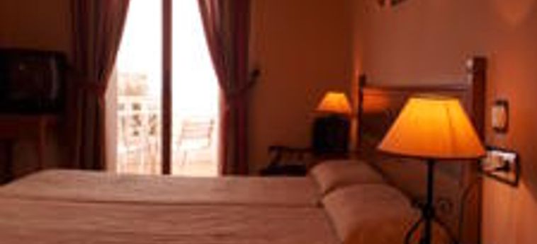 Hotel Castillo De Lanjaron Lanjaron - Granada: Foto 