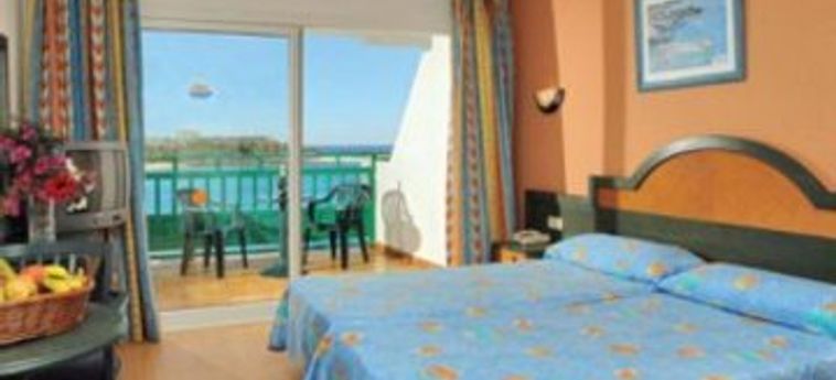 Hotel Apartamentos Hotetur Puerto Tahiche:  LANZAROTE - KANARISCHE INSELN