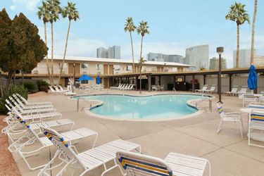 Hotel Days Inn By Wyndham Las Vegas Wild Wild West Gambling Hall:  LAS VEGAS (NV)