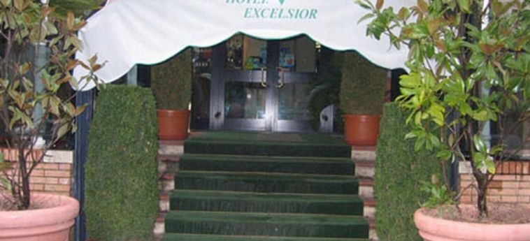 Hotel Excelsior:  LATINA