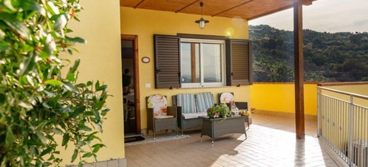 Hotel Villa Aurora Residence:  LAUREANA CILENTO - SALERNO