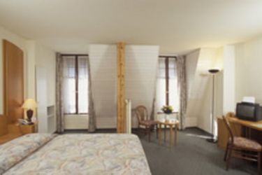 Hotel Des Voyageurs:  LAUSANNE