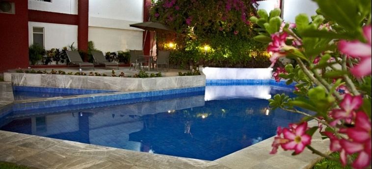 Hotel Quinta Antigua:  LAZARO CARDENAS