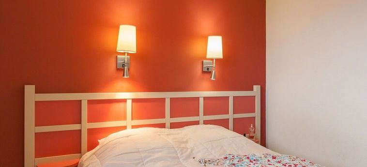 Hotel Pierre &Amp; Vacances Residence L'anse De Pramousquier Le Lavandou: Foto 