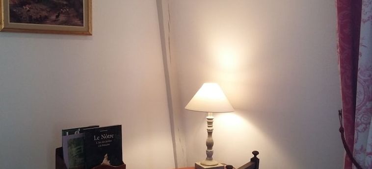 Hotel Appartement Relais Saint Pavin Le Mans: Foto 
