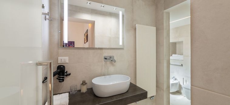Hotel Y Arcillos Luxury Rooms:  LECCE